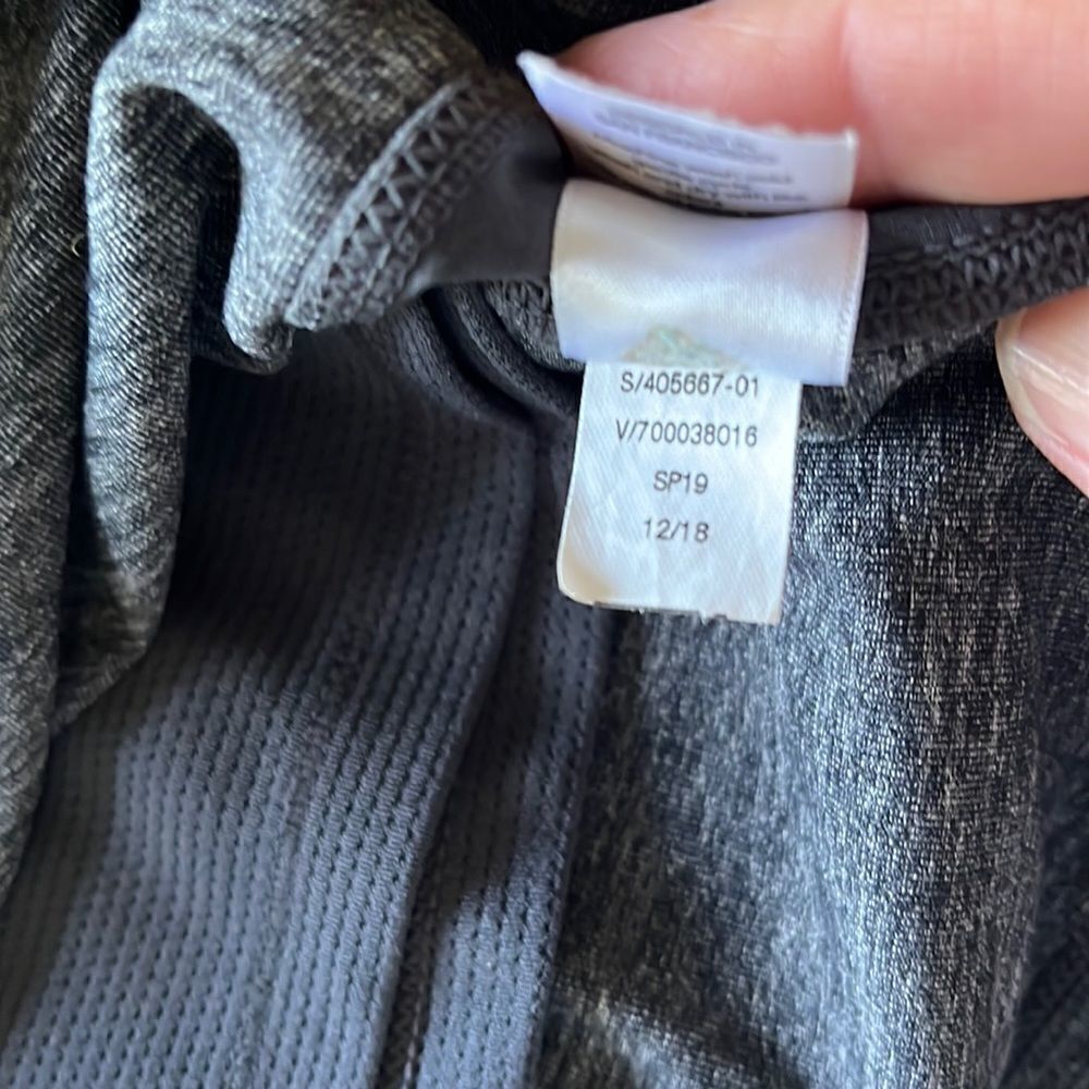 Excellent Condition Athleta Excursion Hybrid Larg… - image 2